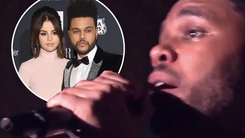 The Weeknd emocionohet dhe shpërthen në lot gjatë interpretimit të këngës dedikuar Selena Gomezit