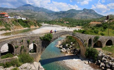 Shqipëria perla e fshehur e Evropës, mahnit britanikët