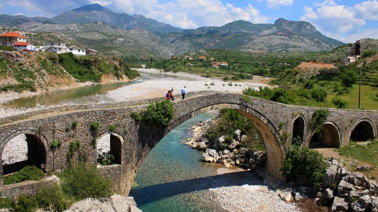 Shqipëria perla e fshehur e Evropës, mahnit britanikët