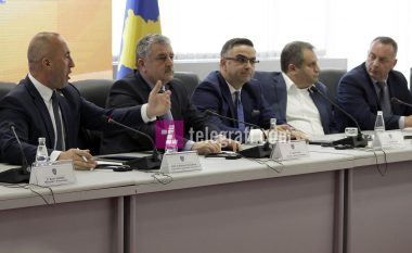 Haradinaj dhe kryetarët e komunave flasin për hallet e qytetarëve 