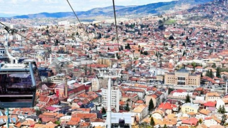 Teleferiku i Sarajevës aktivizohet pas 26 vitesh që u shkatërrua nga lufta