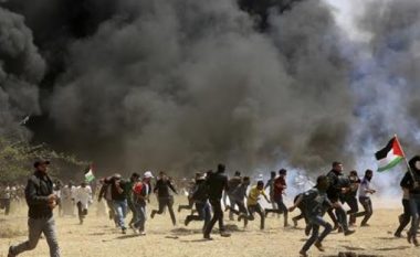 ​Dy të vrarë e qindra të plagosur në Gazë