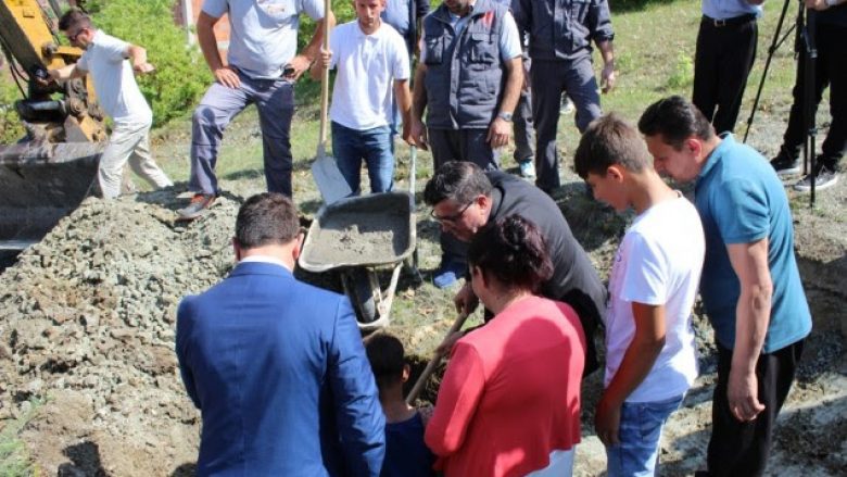 Në Gjilan nisin ndërtimet e dy shtëpive për familjet në nevojë