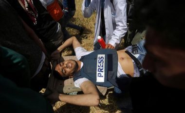 Vriten nëntë palestinez përfshirë një gazetar nga forcat izraelite