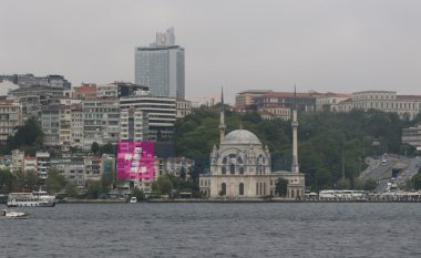 Stambolli, vendi ku gërshetohet lindja dhe perëndimi (Foto)