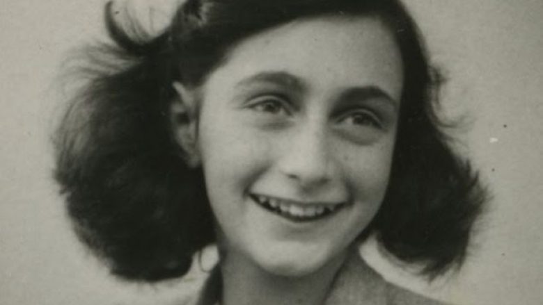 ​’Shaka të pista’ të Anne Frank u gjetën në faqet e fshehura të ditarit të saj