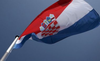 ‘Nuk flitet për tërheqjen e ambasadorit nga Beogradi’