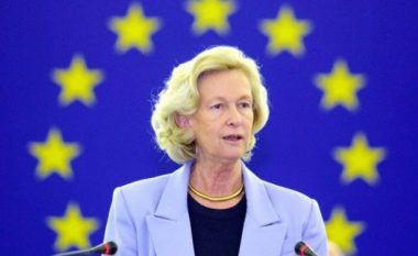 ​Vdes ish-presidentja e Parlamentit Evropian