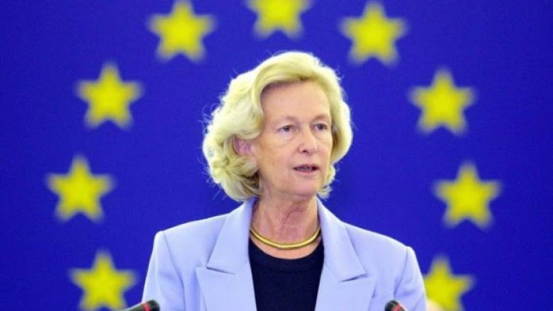 ​Vdes ish-presidentja e Parlamentit Evropian