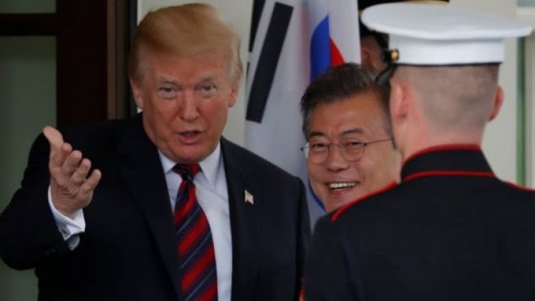 ​ Trump insiston në mbajtjen e takimit me Kim Jong-un