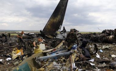 NATO i kërkon Rusisë përgjegjësi për rrëzimin e aeroplanit MH17