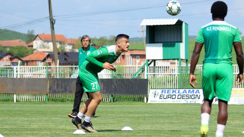 Sulejman Starova, Dritës: Ne luajmë për vete, për askënd tjetër