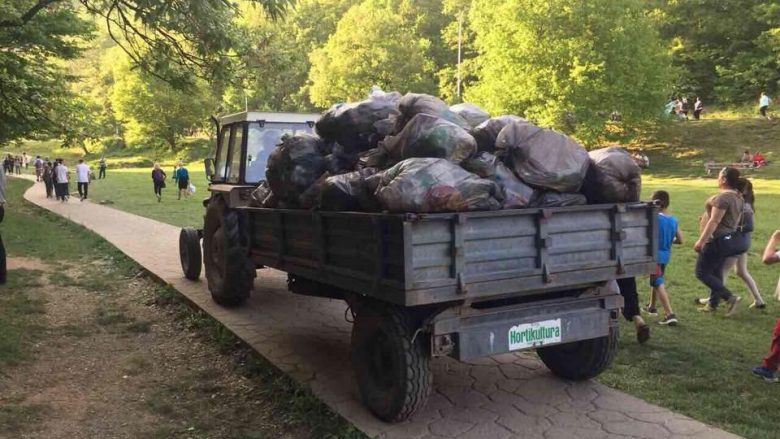 Pas festës së 1 Majit, nga Gërmia largohen 27 tonë mbeturina