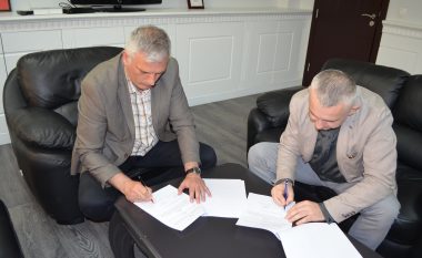 Komuna e Mitrovicës dhe PEN nënshkruan memorandum bashkëpunimi për fuqizimin e të rinjve në komunitet