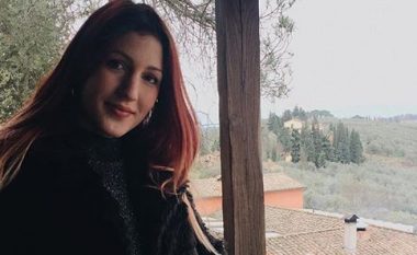 Deborah, shqiptarja që po arrin sukses në ‘The Voice of Italy’