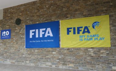FIFA mendon për një mini-botëror me tetë ekipe