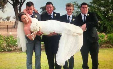 Fotografitë e çuditshme të ceremonive martesore, që sigurisht nuk bëjnë pjesë në albumin e dasmës (Foto)