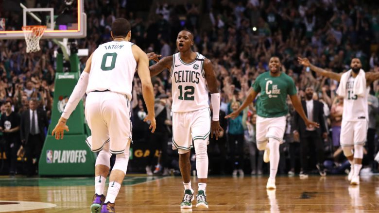 Boston Celtics eliminojnë 76ers, takohen në finale të Konferencës së Lindjes me Cavaliers