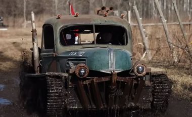 Kombinoi tankun e vjetër me një Chevy V8, krijoi një makinë për të gjitha terrenet (Video)