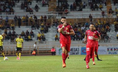 Krasniqi po shkëlqen në Malajzi me gola dhe asistime por nuk po merr ftesë nga Kosova