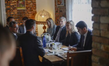 Beqaj takoi ambasadoren e Finlandës në Kosovë