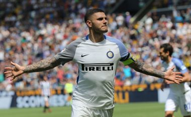 Mauro Icardi së bashku me Maurizio Sarrin në Chelsea