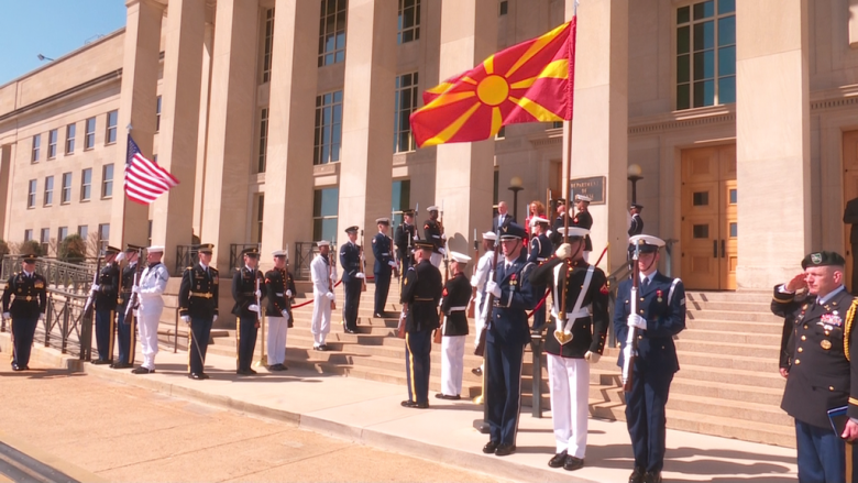 Mattis: SHBA-ja i vlerëson hapat që Maqedonia i ndërmerr drejt NATO-s