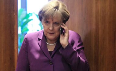 Merkel telefonon kryeministrat Zaev e Tsipras