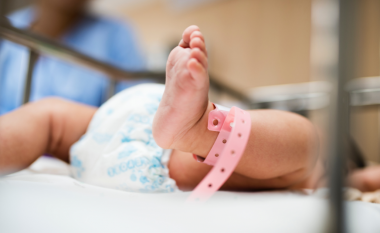 Këshilla nga HiPP – Lista e gjësendeve që ju nevojiten në klinikë gjatë lindjes