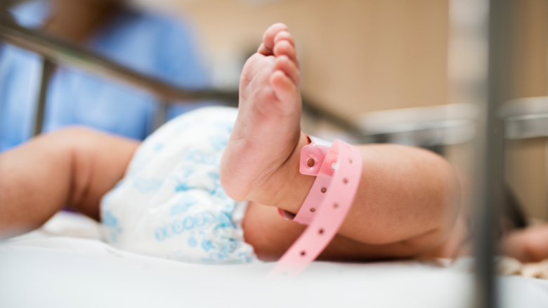 Këshilla nga HiPP – Lista e gjësendeve që ju nevojiten në klinikë gjatë lindjes