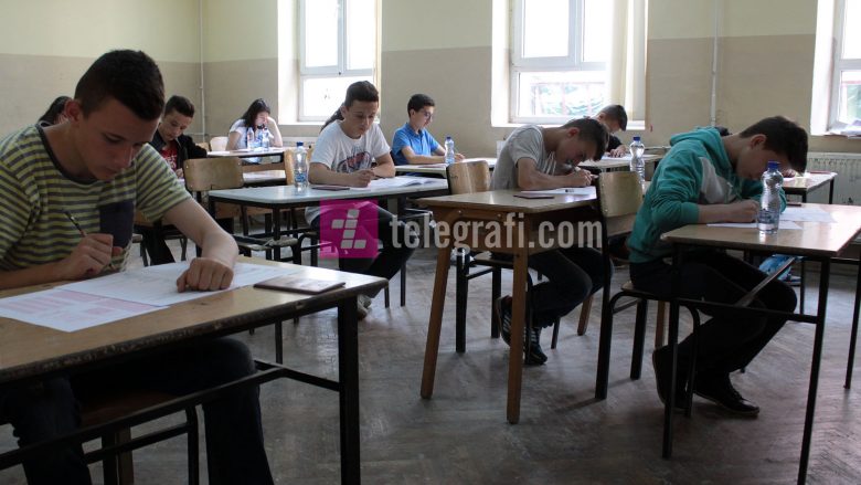 Semimaturanët sot i nënshtrohen testit të arritshmërisë