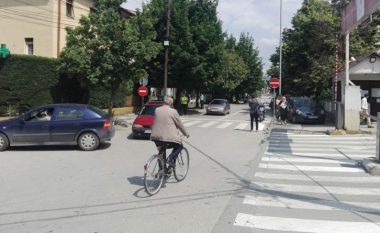 Tetovë, s’ka zgjidhje për parkimin ilegal të furgonëve