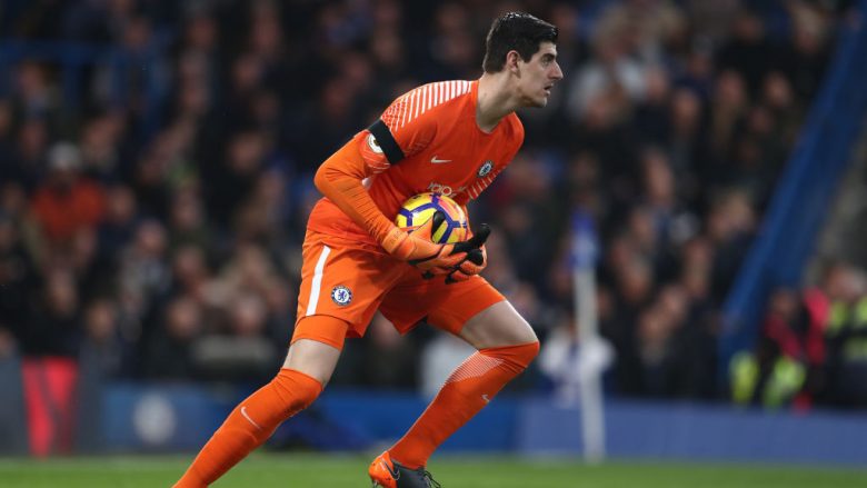 Thibaut Courtois refuzon pagën e re të Chelseat