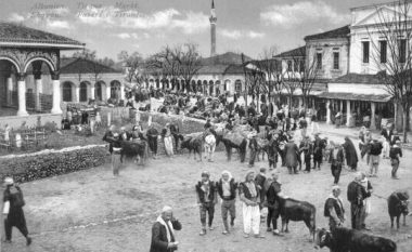 Rrëfimet dhe personazhet e harruara: Koha kur Tirana kishte shpirt!