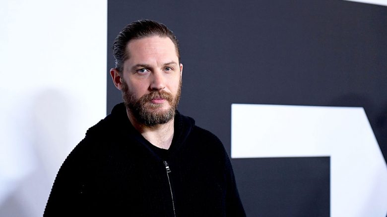 Tom Hardy transformohet plotësisht për rolin e Al Capones