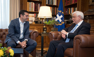 Tsipras-Pavlopoulos: Ndryshime kushtetuese dhe eliminim të irredentizmit për të arritur marrëveshje