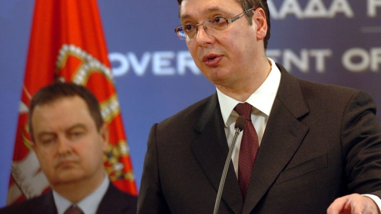 Qeveria serbe përkrah Vuçiqin: Serbia nuk dëshiron luftë të re për Kosovën