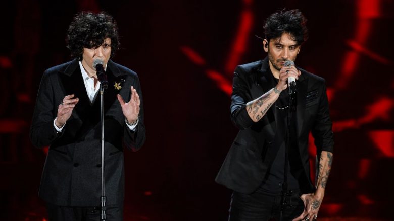 Ermal Meta dhe Fabrizio emocionojnë publikun në “Eurovision”: Kënga jonë u thotë terroristëve se s’mund të na bëjnë asgjë