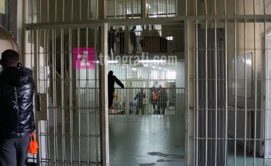 Rrahje mes të burgosurve në Burgun e Lipjanit, njëri përfundon në spital