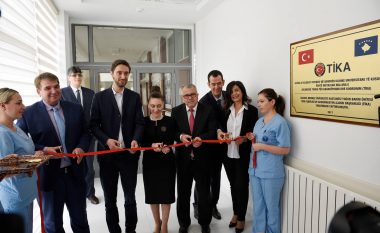 Përurohet Njësia e mjekimit intensiv në QKUK, e financuar nga TIKA turke