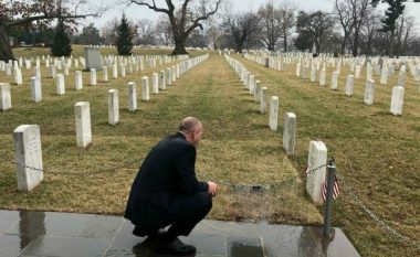 Haradinaj përkujton ushtarët amerikanë të rënë për liri