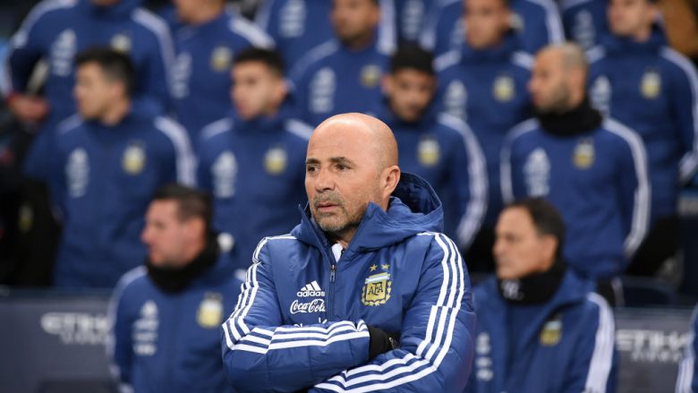 Arrihet marrëveshja mes federatës dhe trajnerit, Sampaoli merr dëmshpërblim dhe largohet nga Argjentina