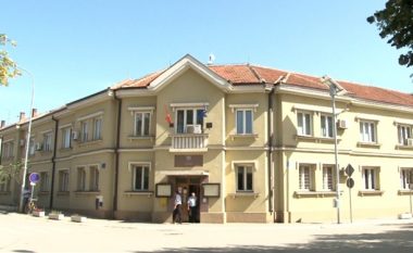 Raporti i Auditorit: 24 asamblistët e Podujevës nuk i kthyen laptopët