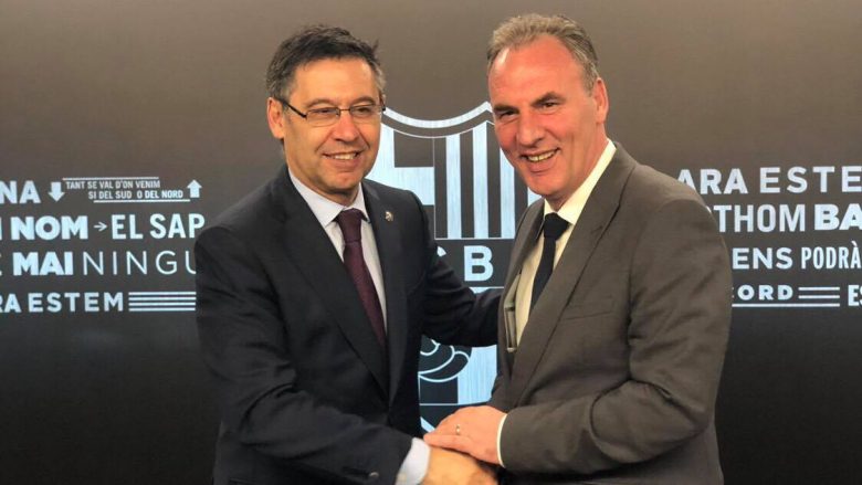 Fatmir Limaj takohet me presidentin e Barcelonës, e fton ta vizitojë Kosovën