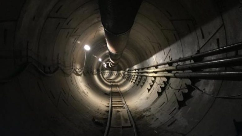 Elon Musk ideon hapjen e një tuneli të teknologjisë së lartë në Los Anxhelos