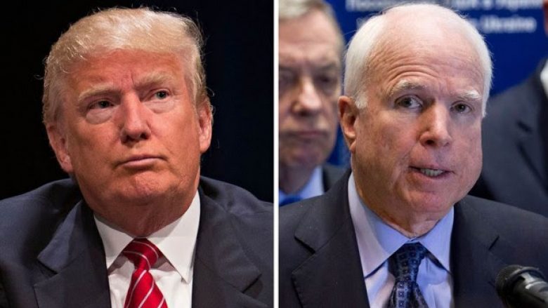 McCain i sëmurë: Trump të mos jetë në funeralin tim