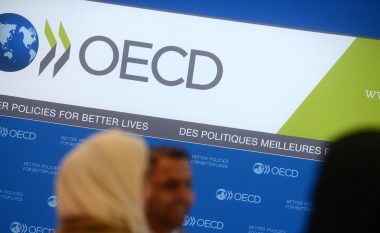 OECD: Rreziku i luftës tregtare varet nga rritja ekonomike botërore
