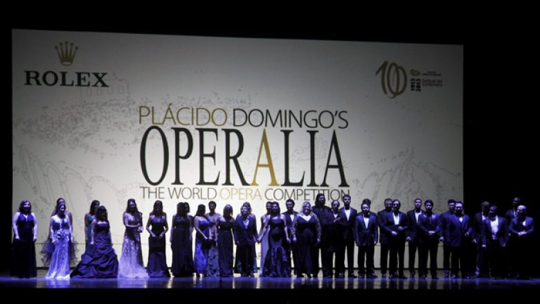 Dy soprano nga Kosova, pjese e konkursit “Operalia” (Video)
