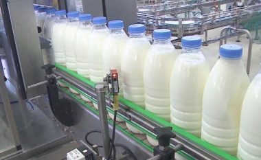 Në Shqipëri nisin kontrollet e qumështit, ndalohen ato me vaj palme
