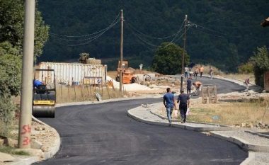 Inaugurohet rruga që lidh Kosovën dhe Shqipërinë